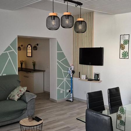 Le Cocon De Mila Apartment Uzer  ภายนอก รูปภาพ